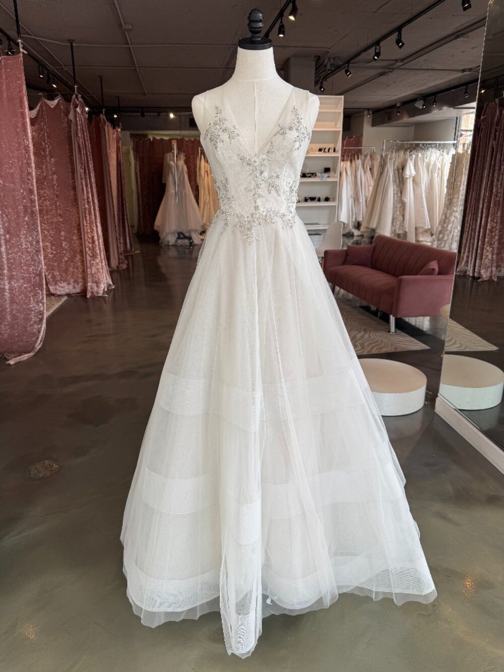 Bliss by Monique Lhuillier Bridal Gown - Size 10